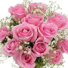 Buquê de rosas tom cor de rosa com 12 unid. e decoração
